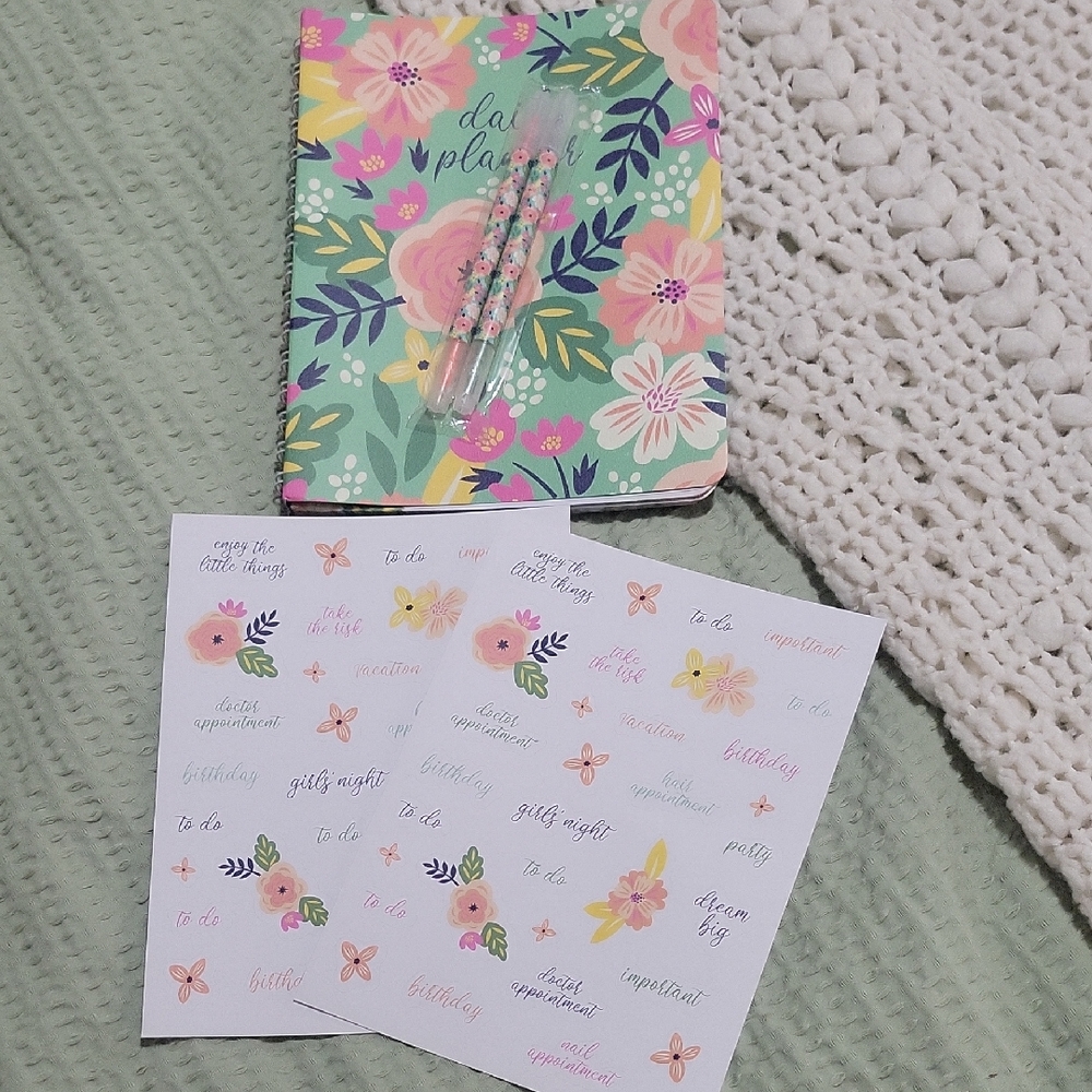 BACK TO SCHOOL!! Daily Planner